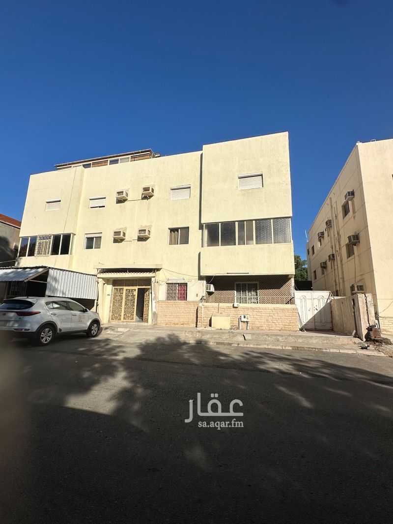27 bedroom building in Al Aziziyah, Jeddah 3