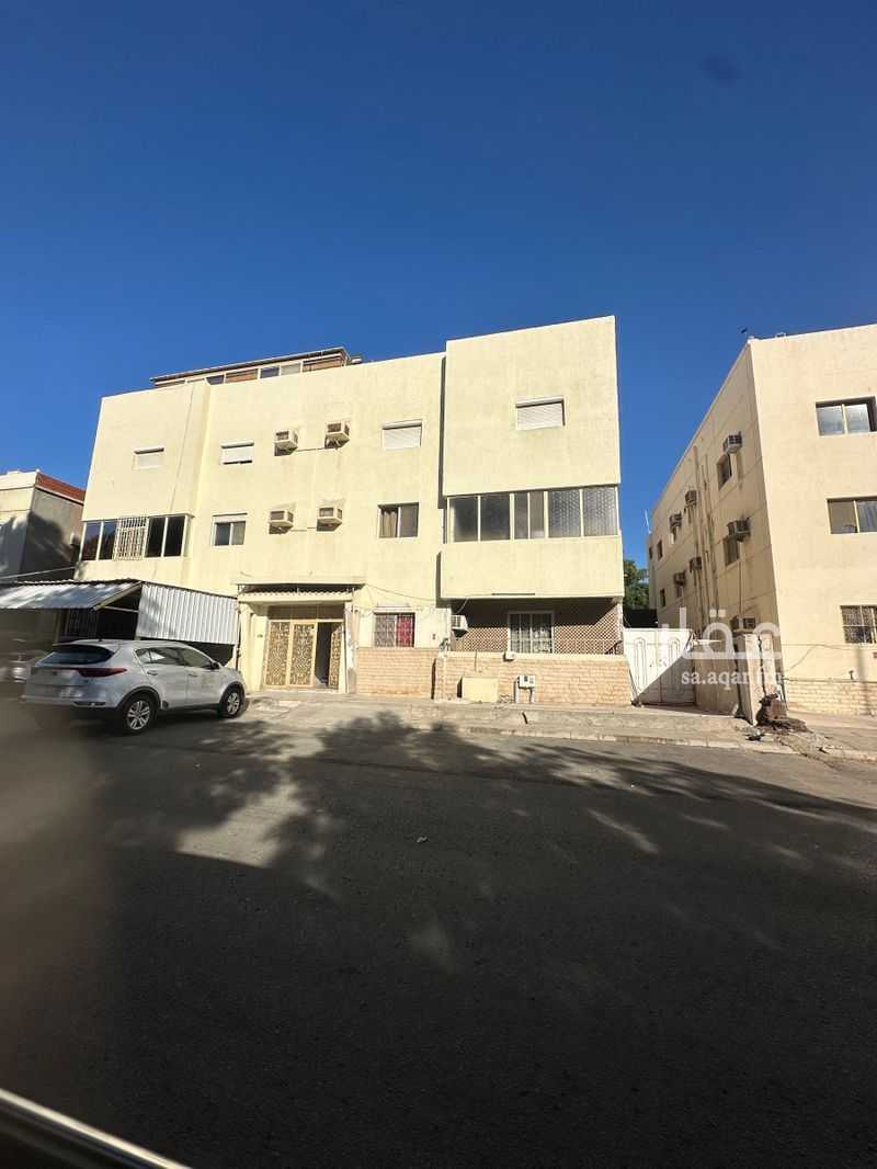 27 bedroom building in Al Aziziyah, Jeddah 4