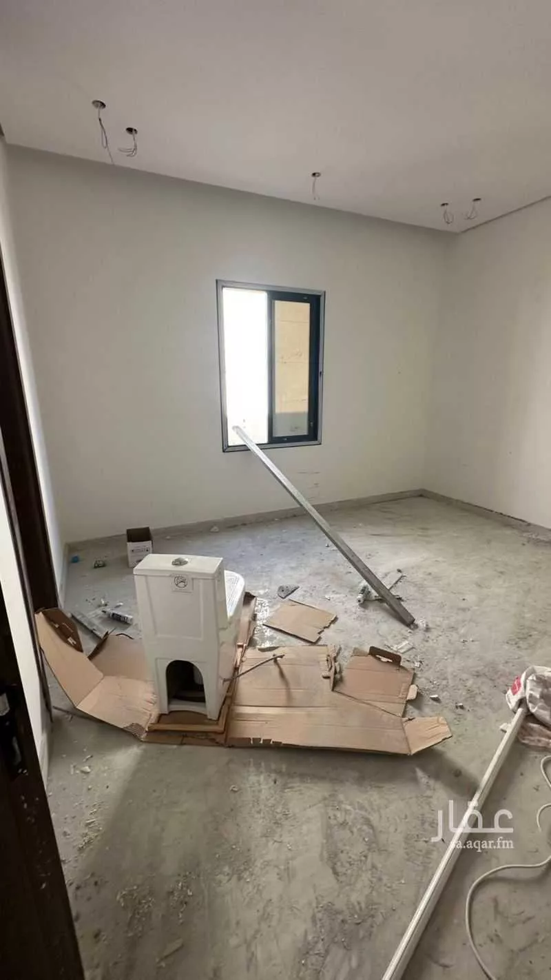 فيلا 8 غرف في ضاحية الملك فهد 12