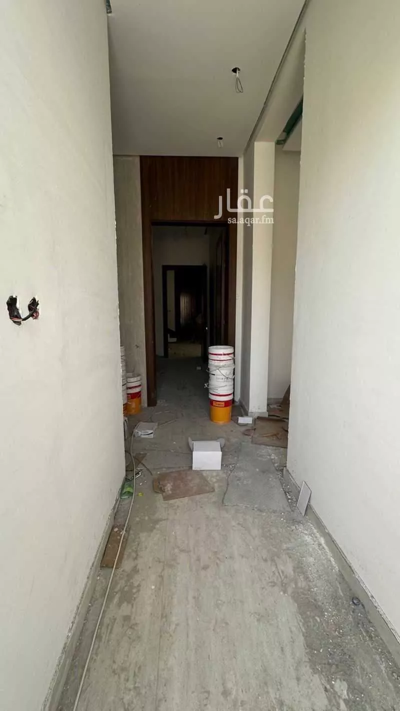 فيلا 8 غرف في ضاحية الملك فهد 3