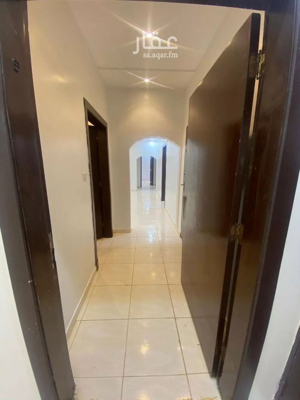 8 bedroom floor in Tuwaiq 12