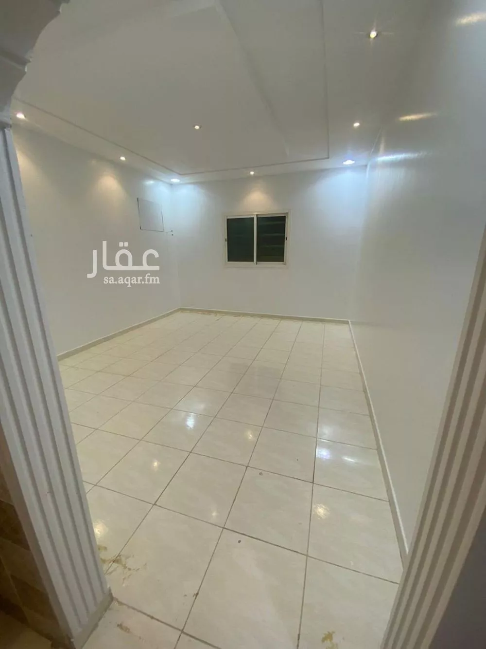 8 bedroom floor in Tuwaiq 21