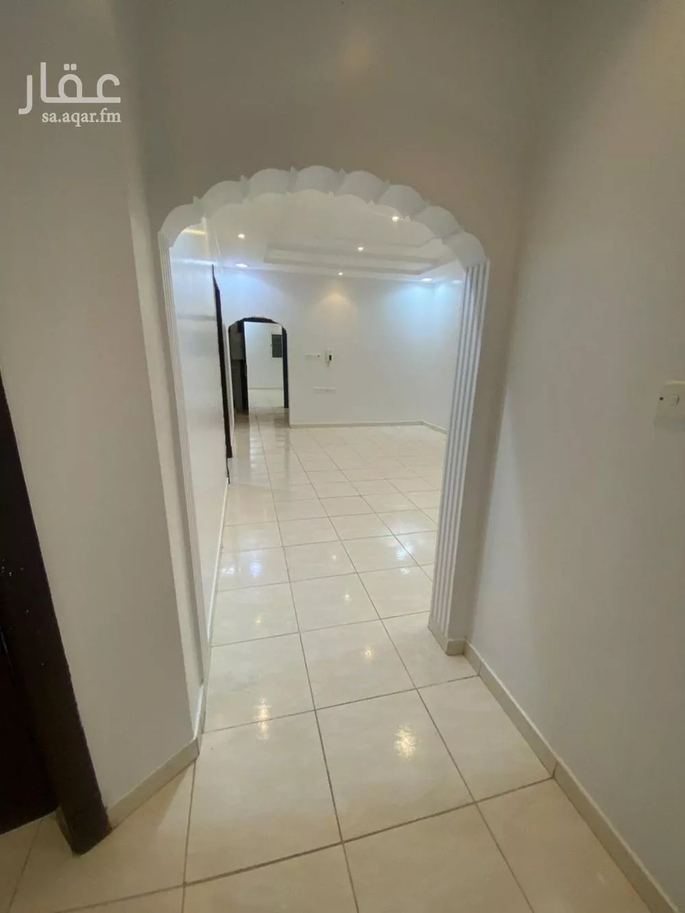 8 bedroom floor in Tuwaiq 6