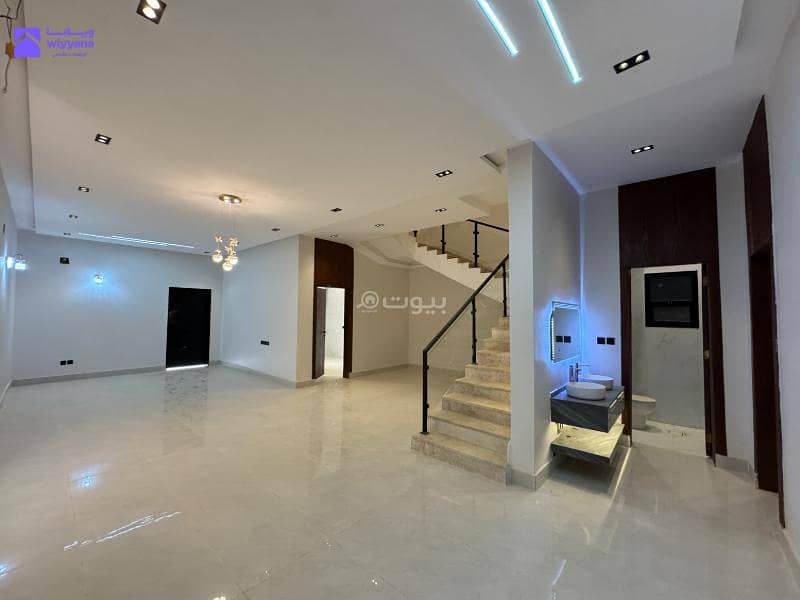 6 bedroom villa in Al Janadriyah, Riyadh 2
