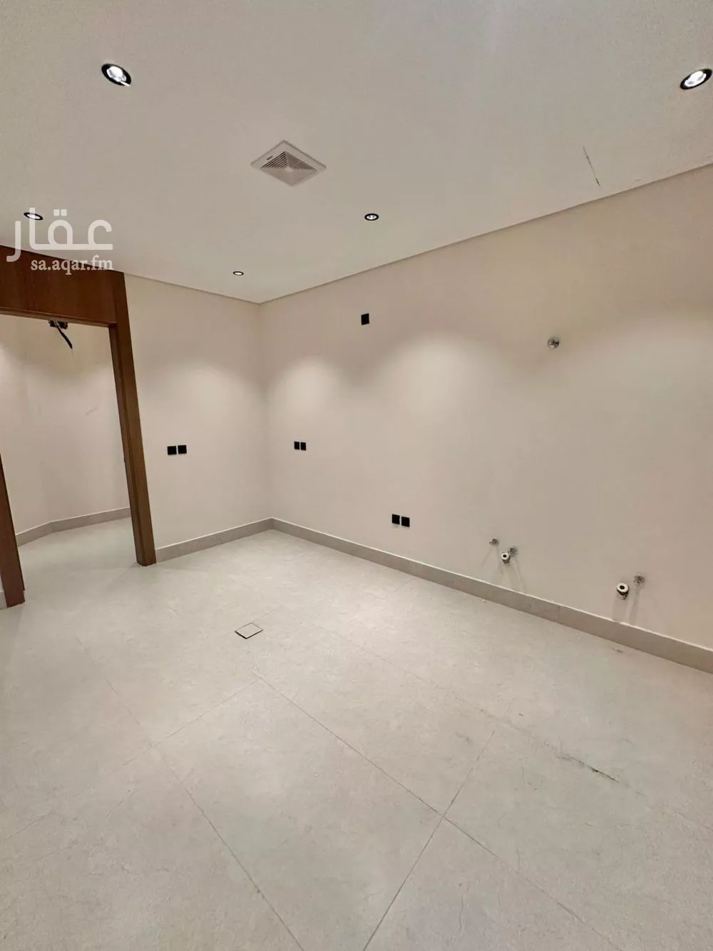 5 bedroom apartment in Ash Shulah 7