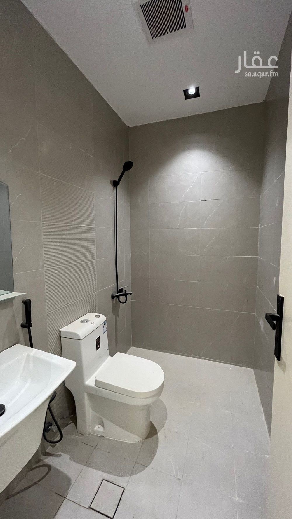 4 bedroom apartment in Badr, Riyadh 16