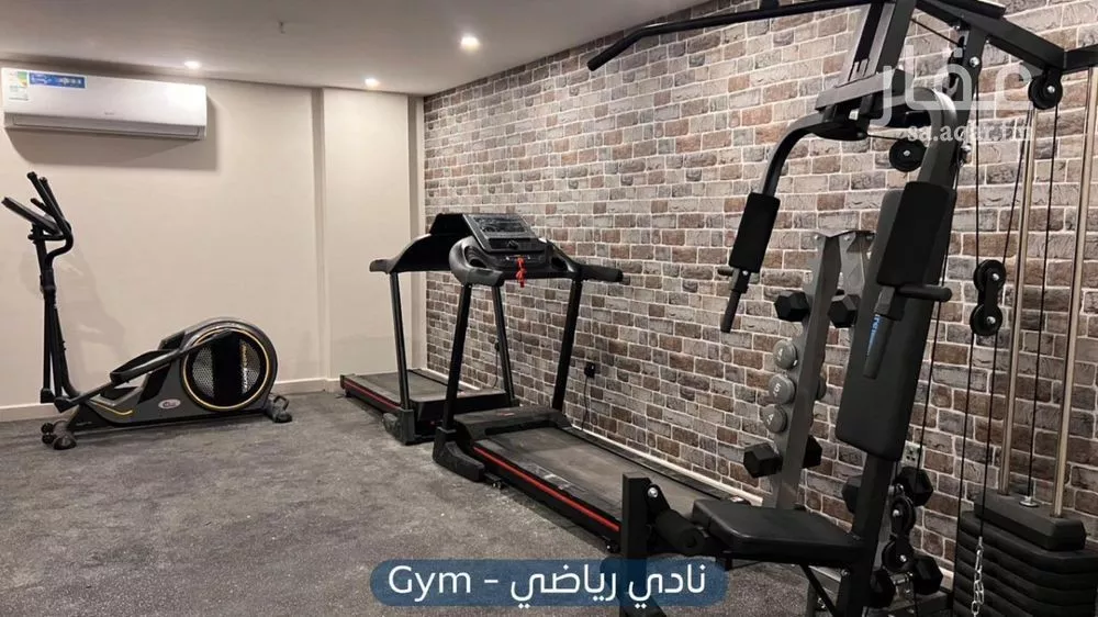 5 bedroom apartment in Al Rimal 18