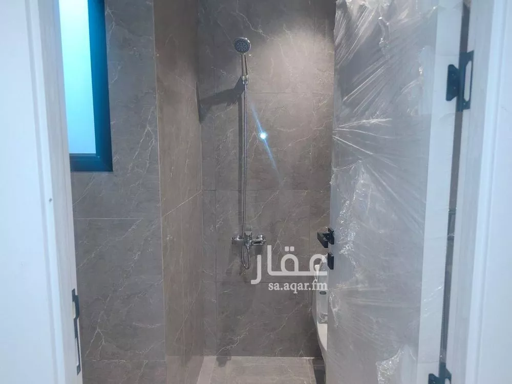 شقة 1 غرف في الملك فهد 21