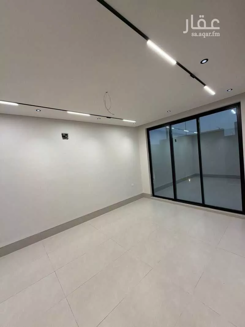 فيلا 6 غرف في ضاحية الملك فهد 3