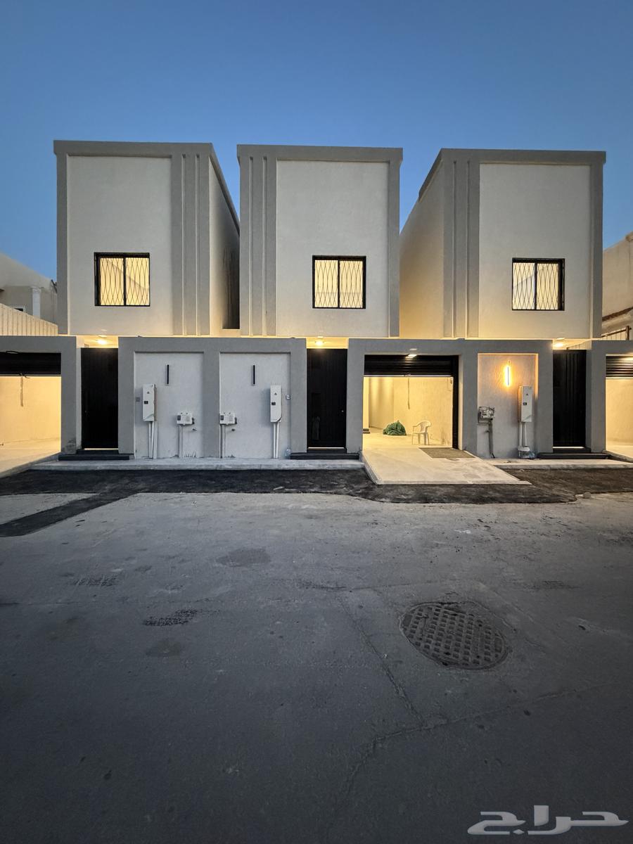 فيلا 6 غرف في احد 3