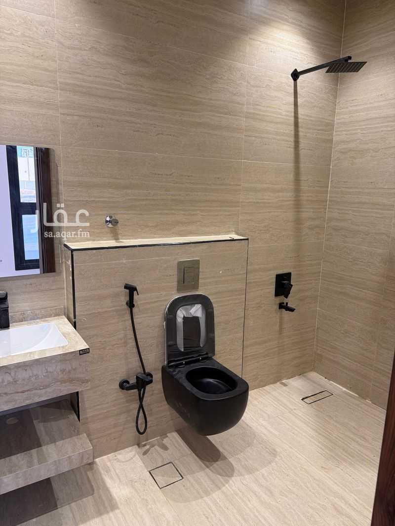 4 bedroom villa in Dhahrat Laban, Riyadh 15