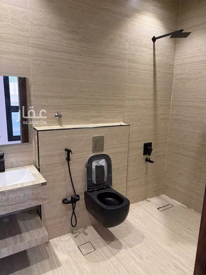 4 bedroom villa in Dhahrat Laban 15