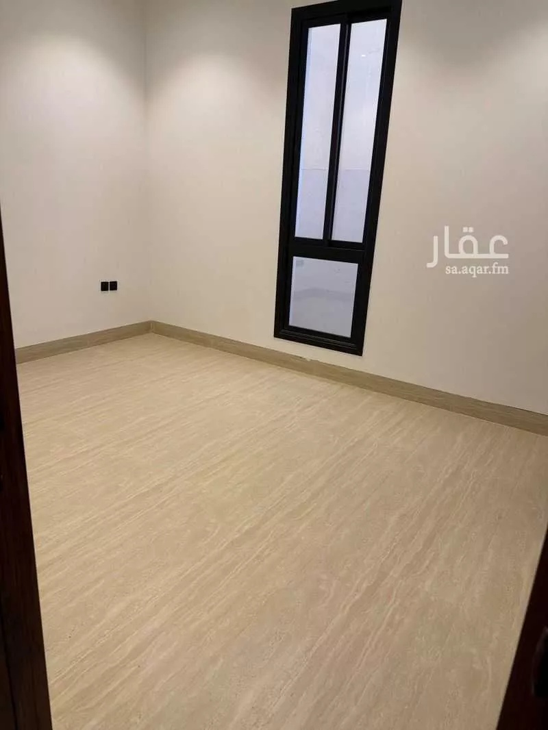 4 bedroom villa in Dhahrat Laban 18