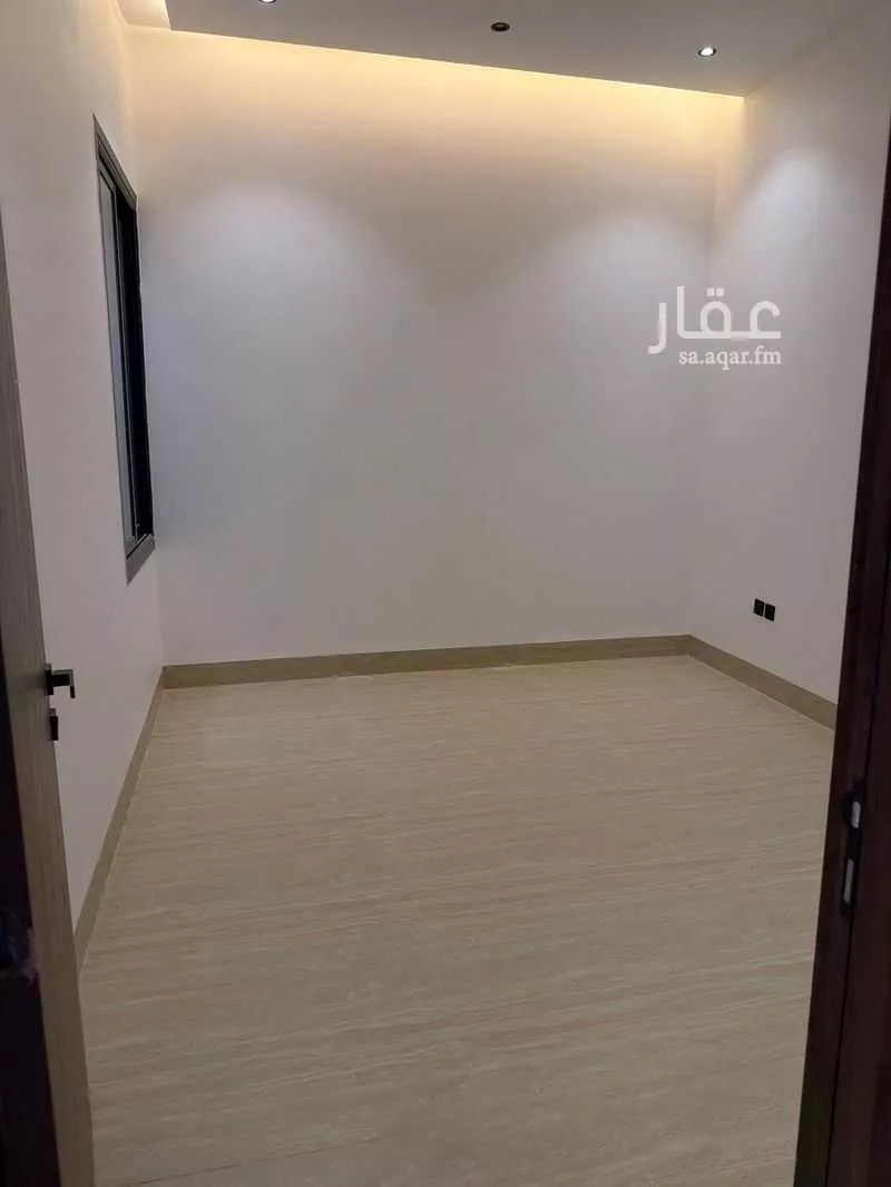4 bedroom villa in Dhahrat Laban 21