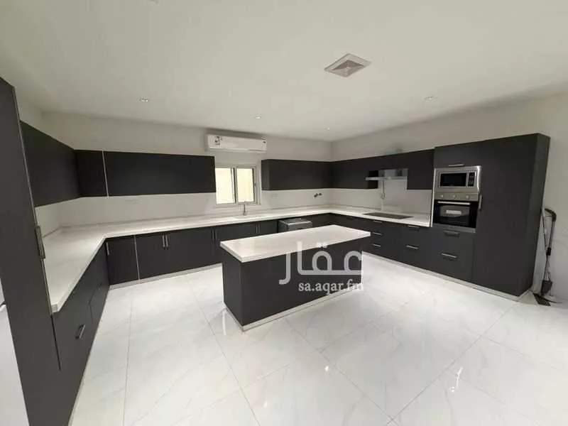 4 bedroom villa in Al Buhairah, Eastern Province 15