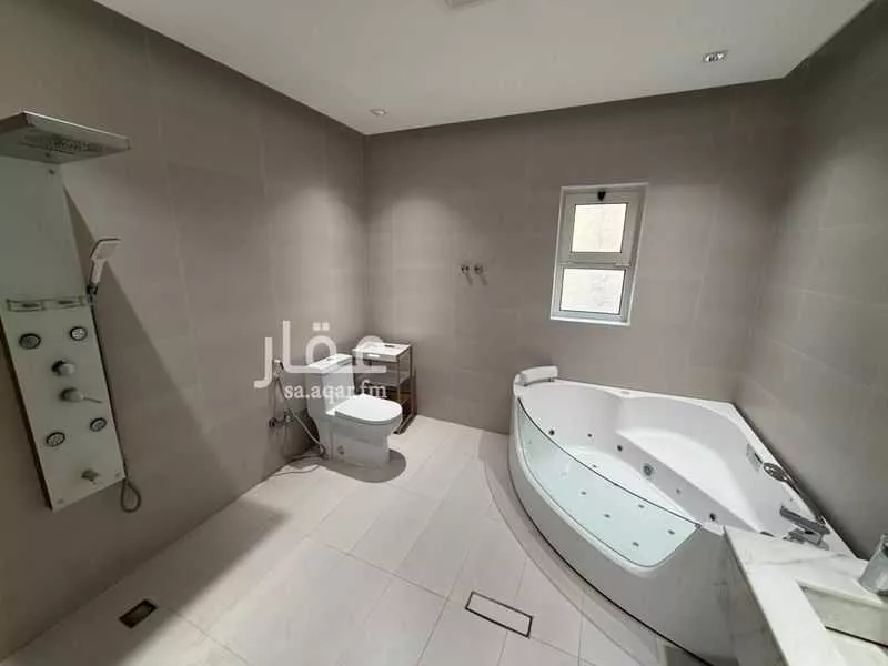 4 bedroom villa in Al Buhairah, Eastern Province 20