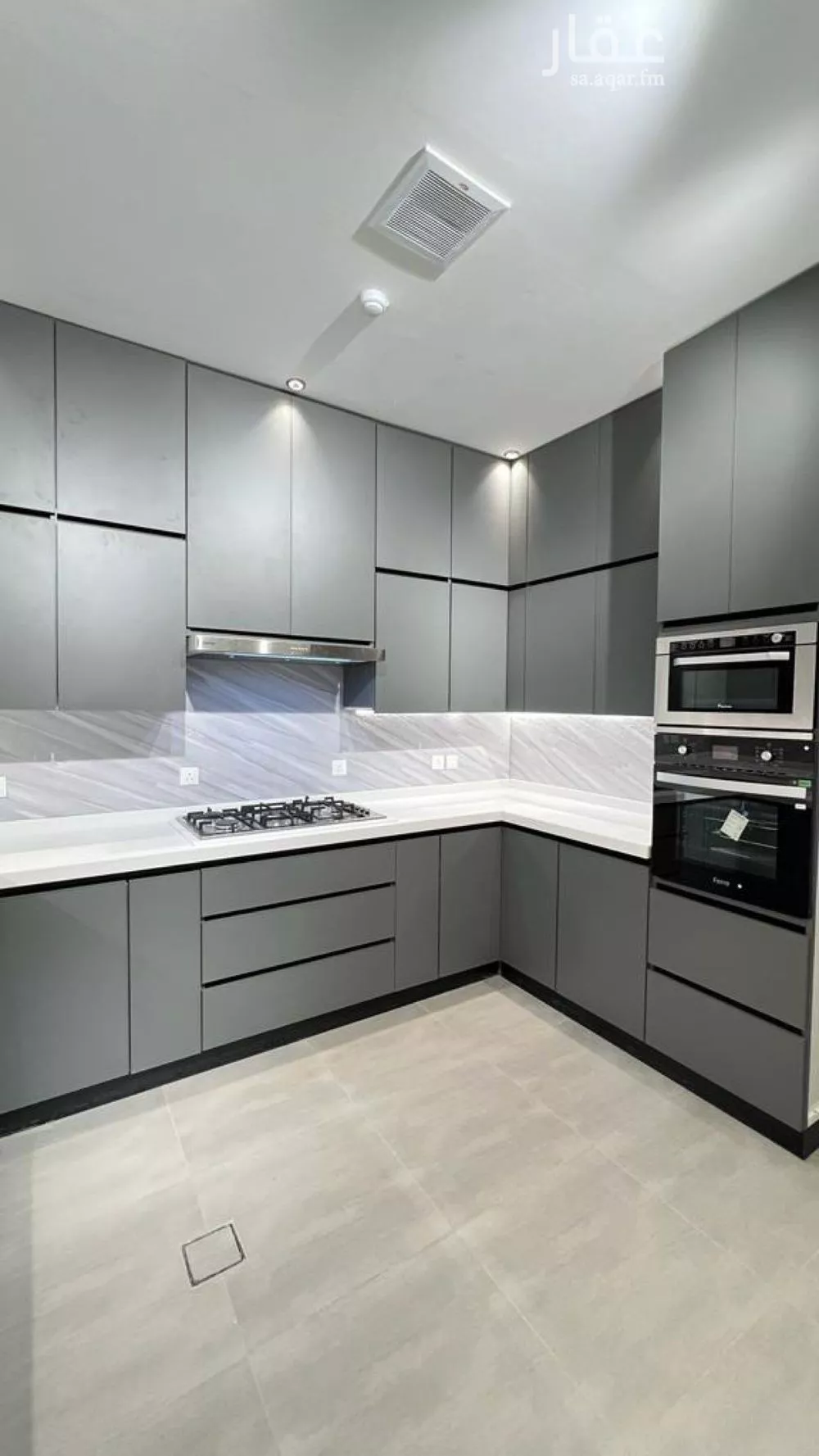 3 bedroom apartment in Al Malqa 7