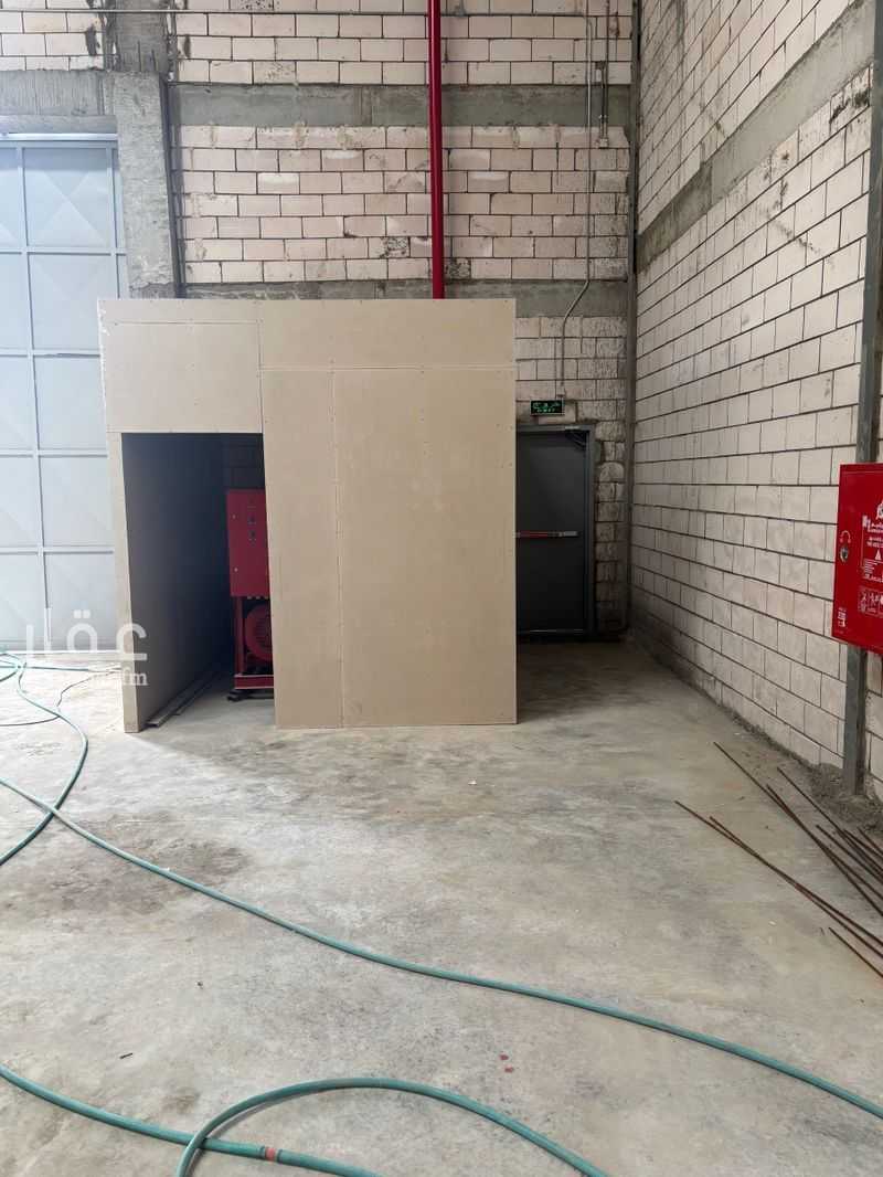 warehouse in Al Faisaliyyah, Riyadh 8