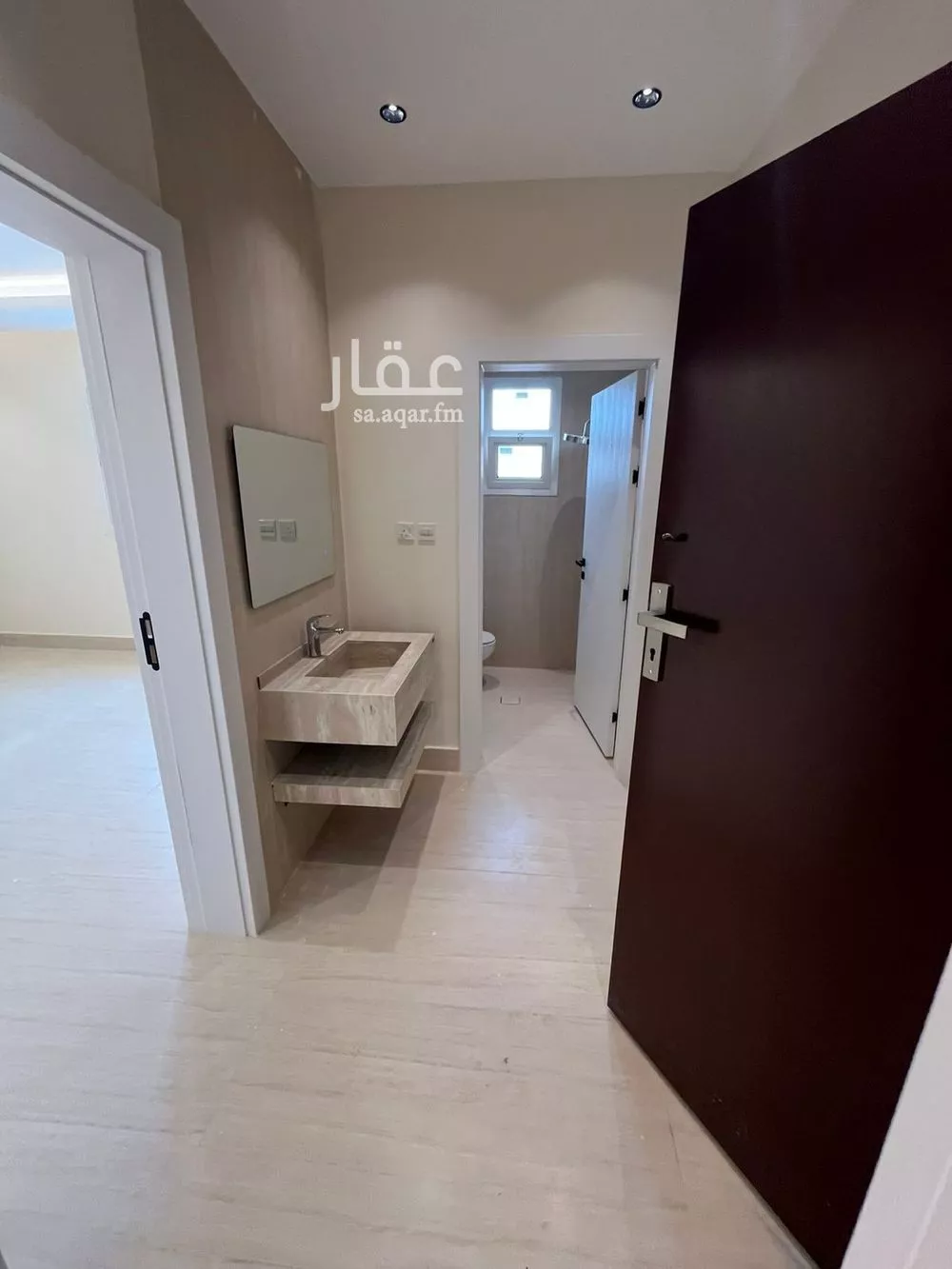 دور 3 غرف في العارض 3
