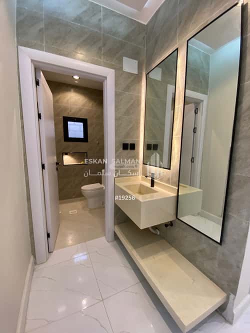 5 bedroom apartment in Al Sharayea 4