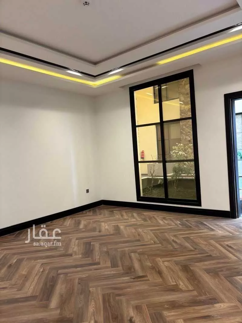 شقة 5 غرف في العارض 3