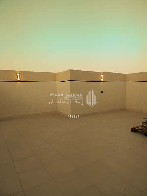 9 bedroom villa in Al Difa 2