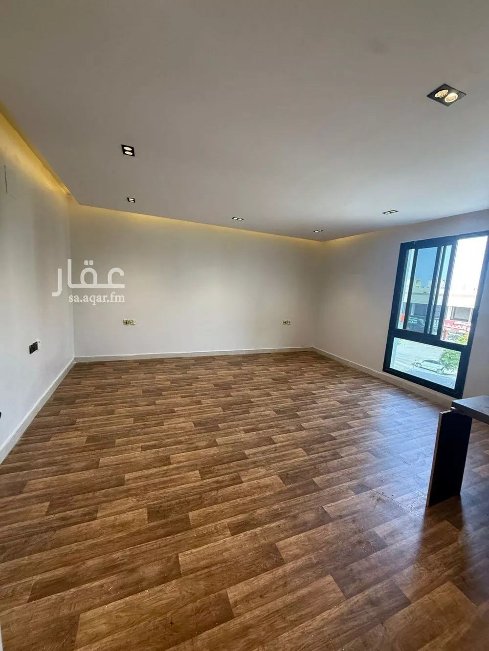 شقة 1 غرف في المونسية 5