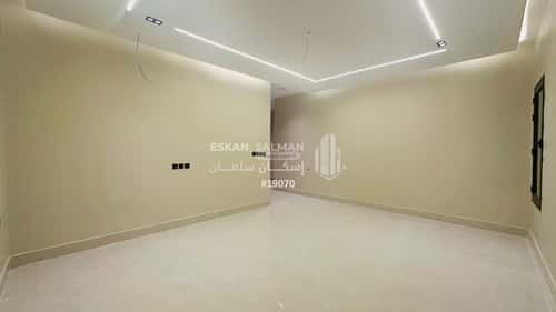 9 bedroom villa in Al Amwaj 1