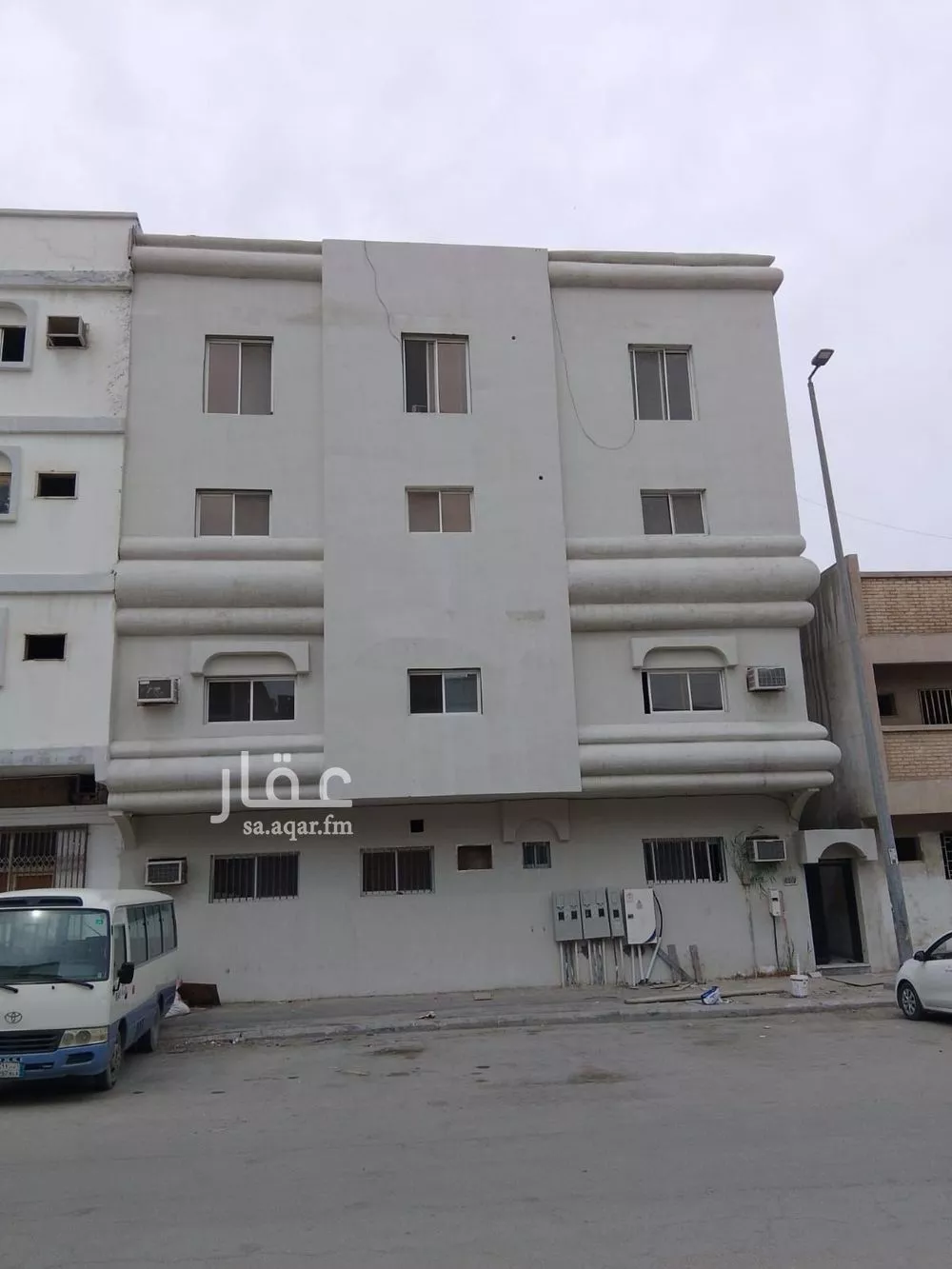 عمارة 325 م² في البادية 2