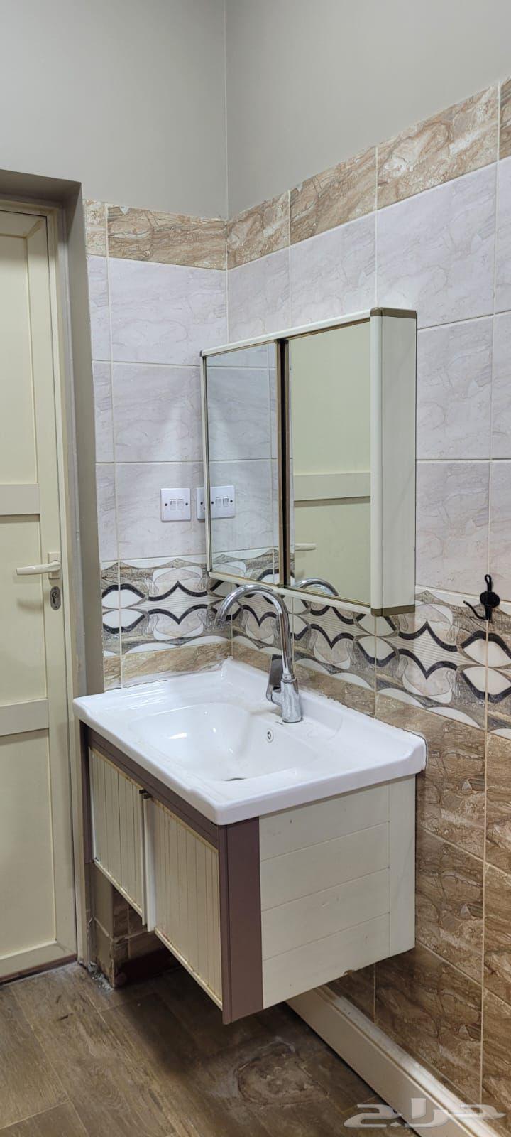 شقة 3 غرف في الجنادرية 6