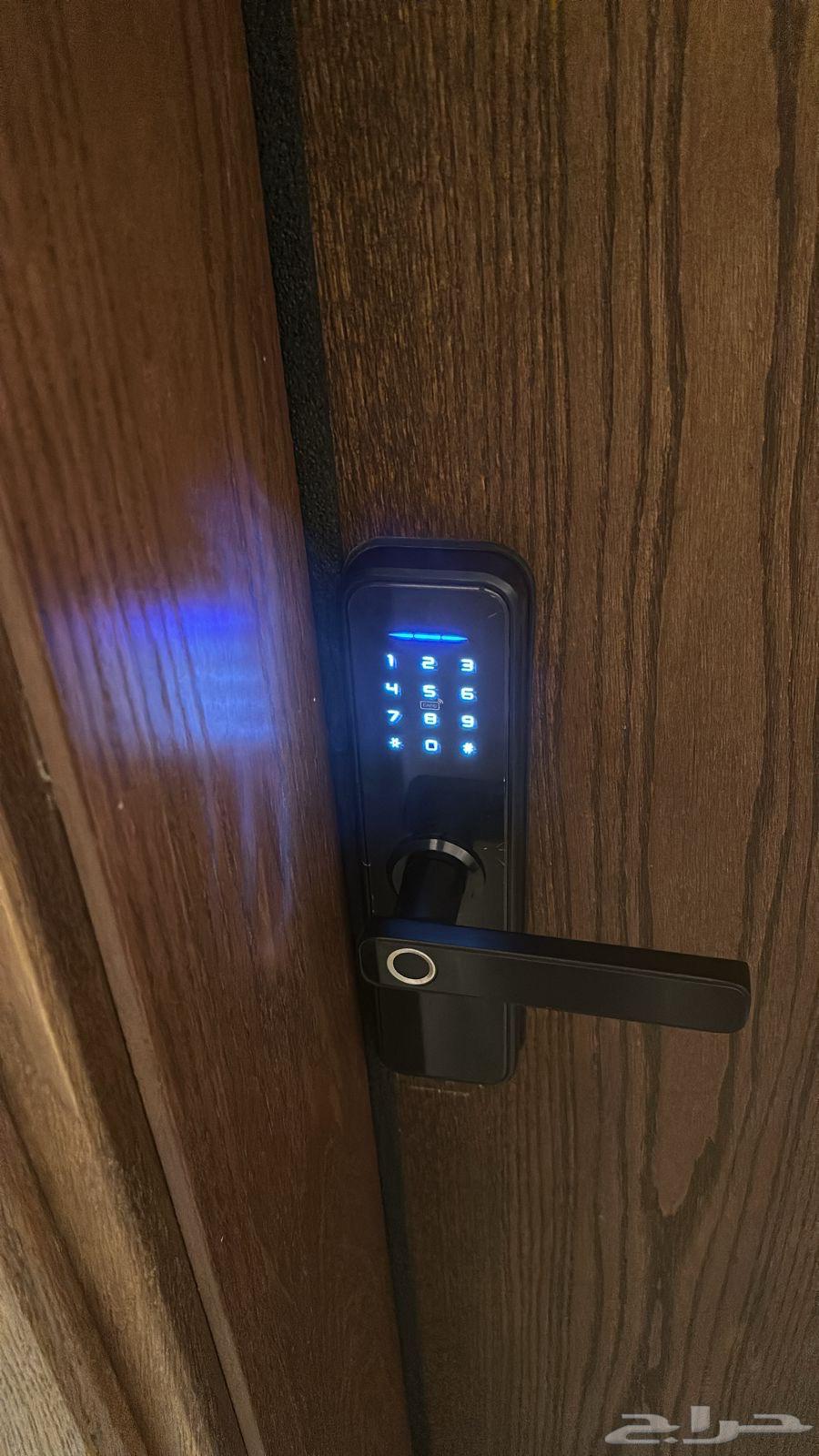 شقة 2 غرف في الملقا 7