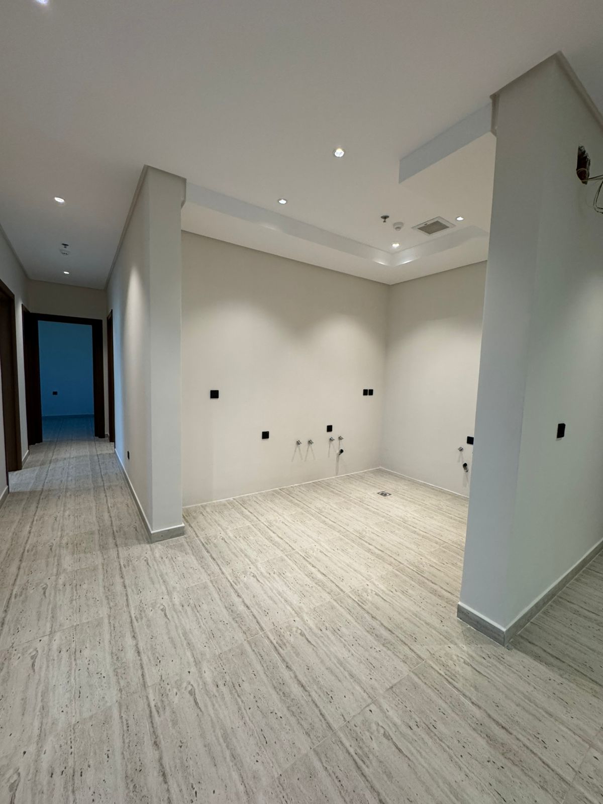 شقة 3 غرف في عرقة 7