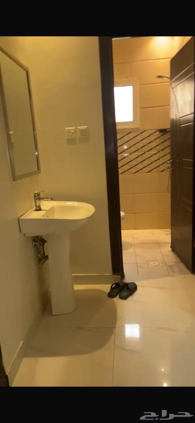 شقة 4 غرف في الجنادرية 3