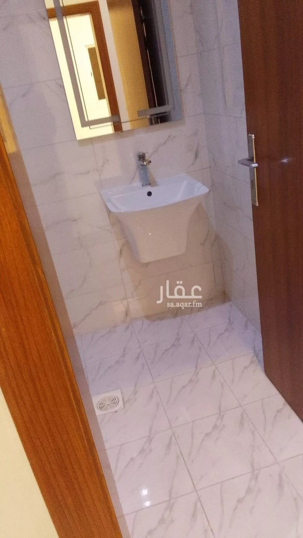 شقة 6 غرف في المروة 7