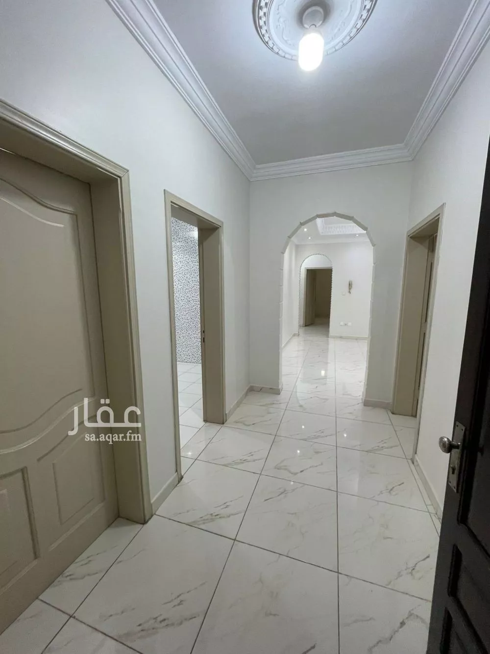 شقة 4 غرف في الواحة 3