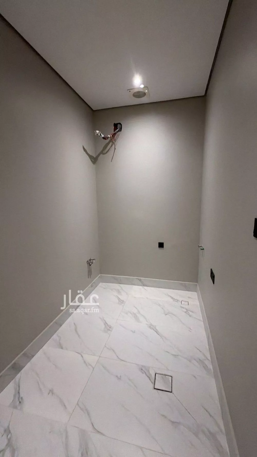 دور 5 غرف في العارض 6