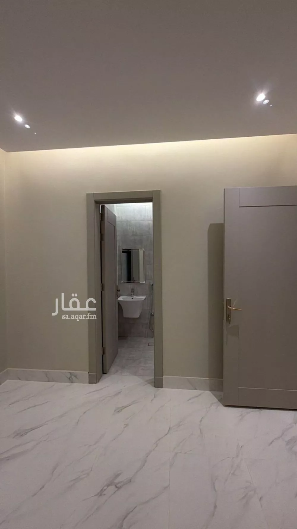 دور 5 غرف في العارض 7