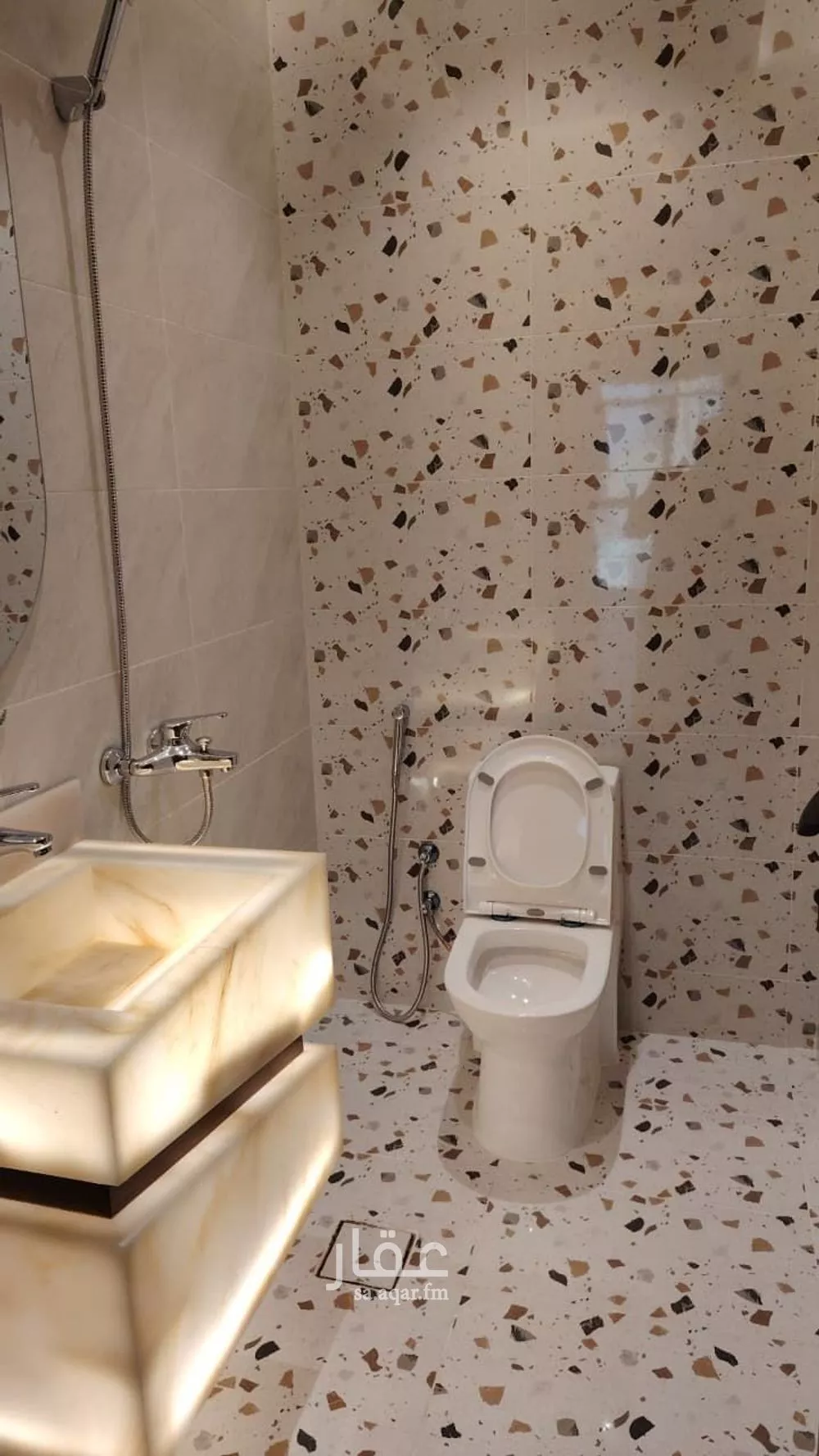 شقة 1 غرف في البوادي 11