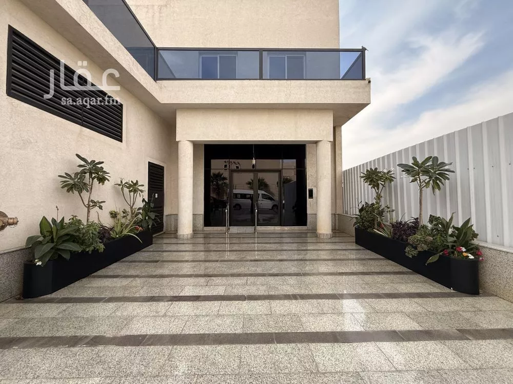 2 bedroom apartment in Al Wurud 15