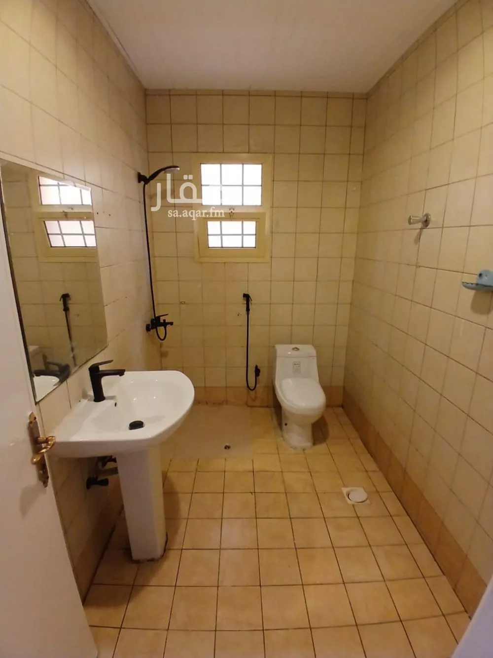 شقة 1 غرف في الشهداء 4