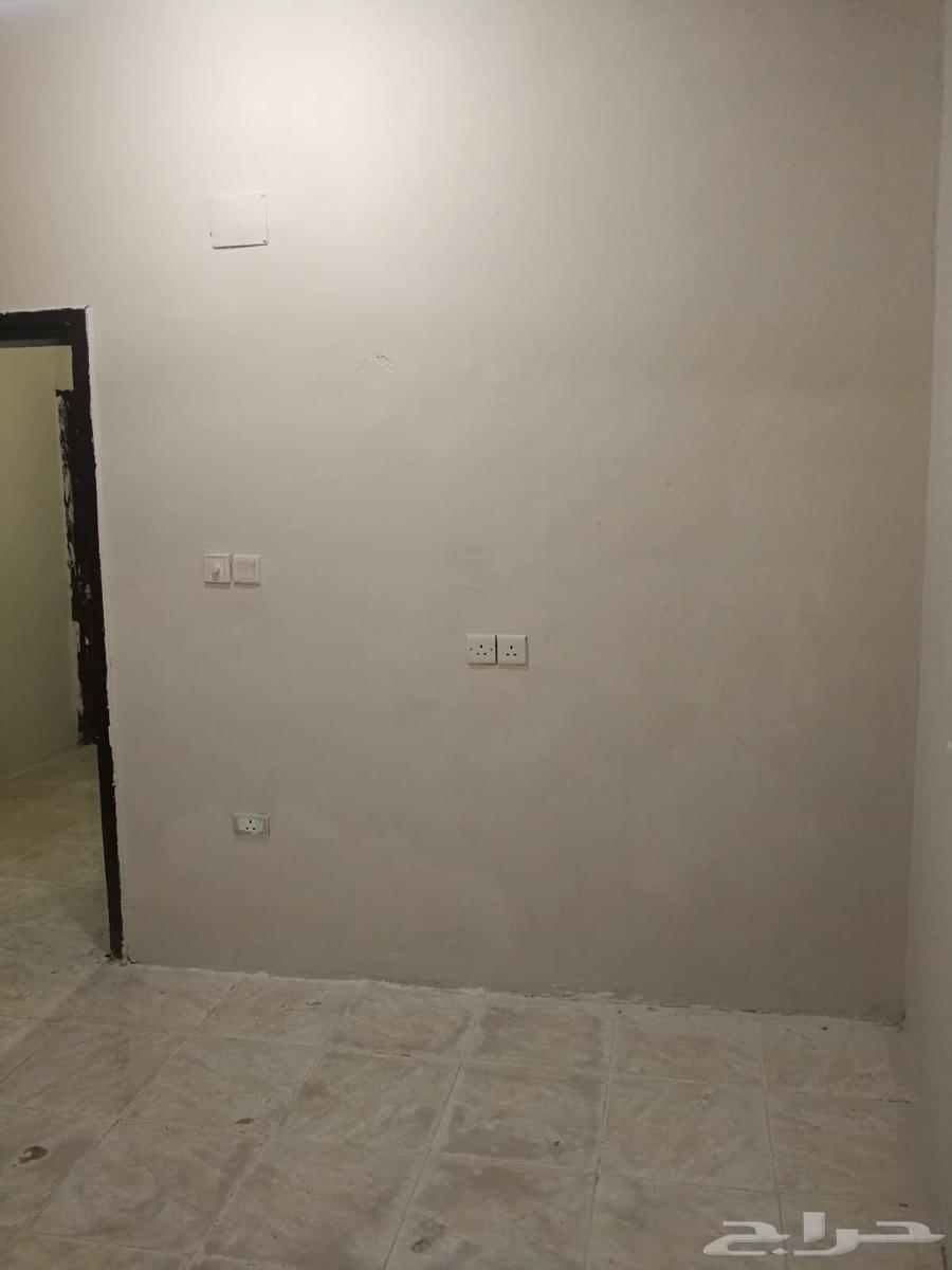 فيلا 3 غرف في الرويس 2