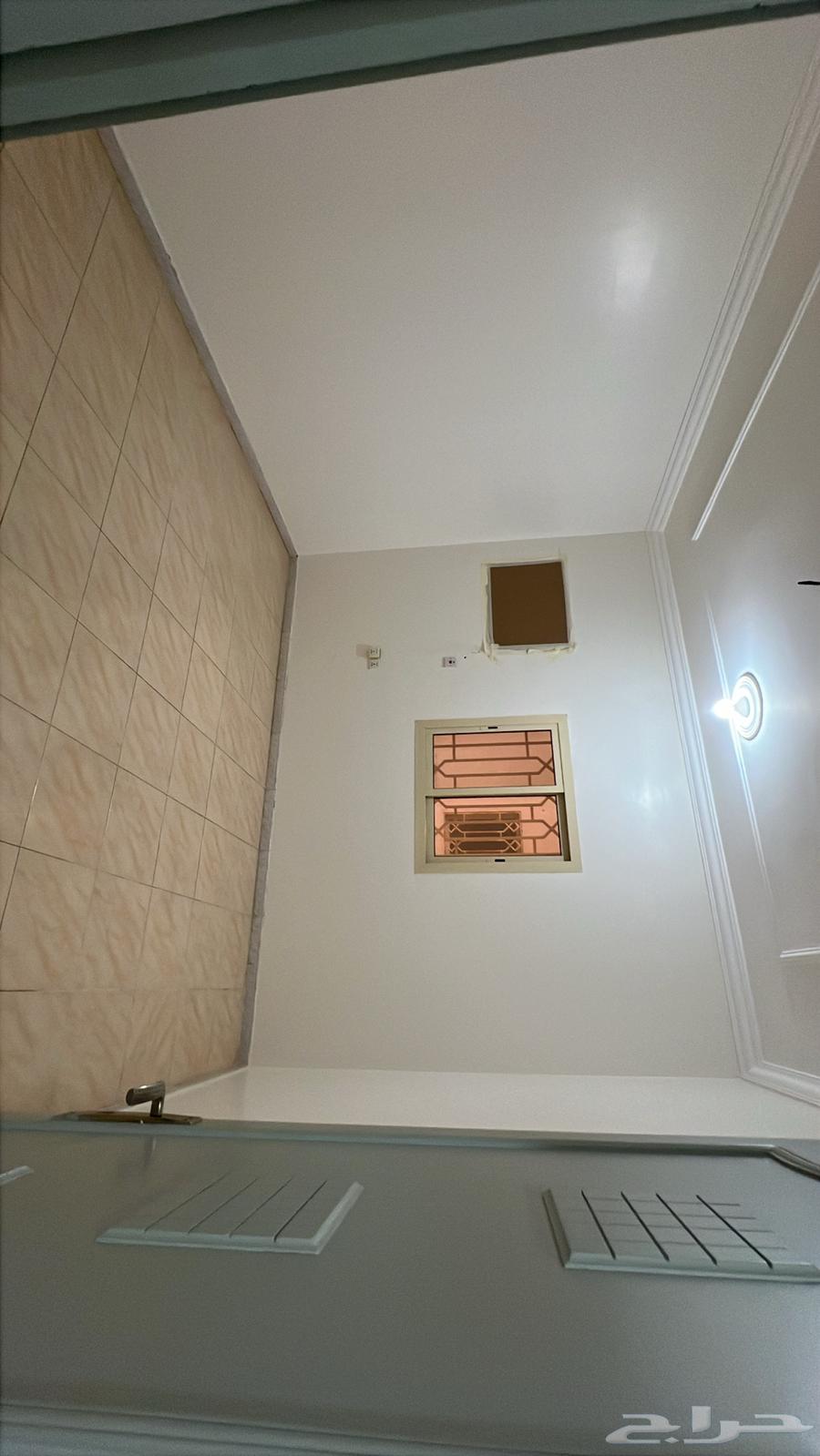 شقة 4 غرف في المروة 5