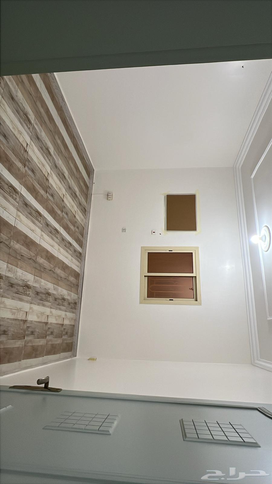 شقة 4 غرف في المروة 8