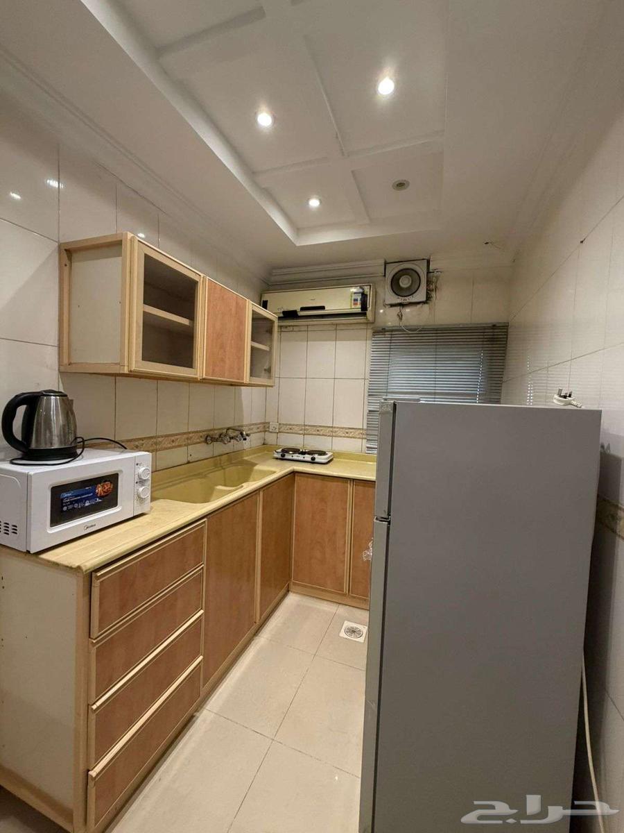 شقة 1 غرف في الروضة 4