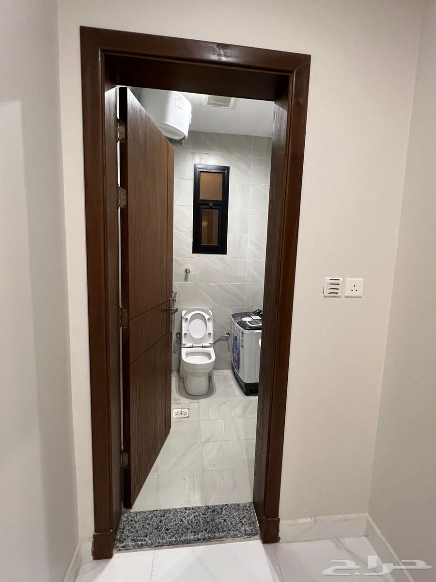 شقة 1 غرف في العزيزية 6