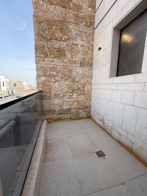 5 bedroom villa in Al Safaa 4