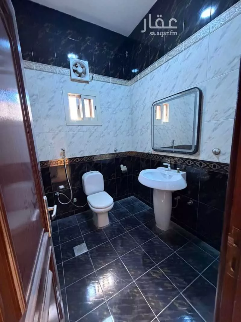 شقة 5 غرف في النعيم 4