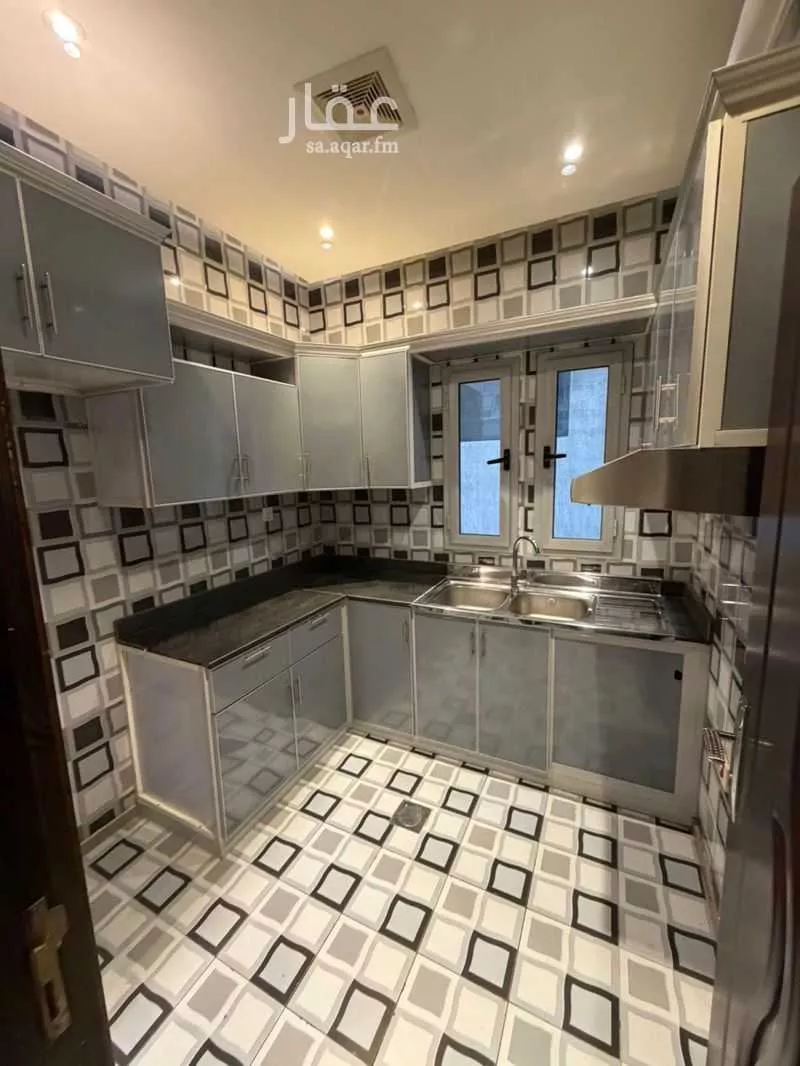 شقة 2 غرف في الروضة 3