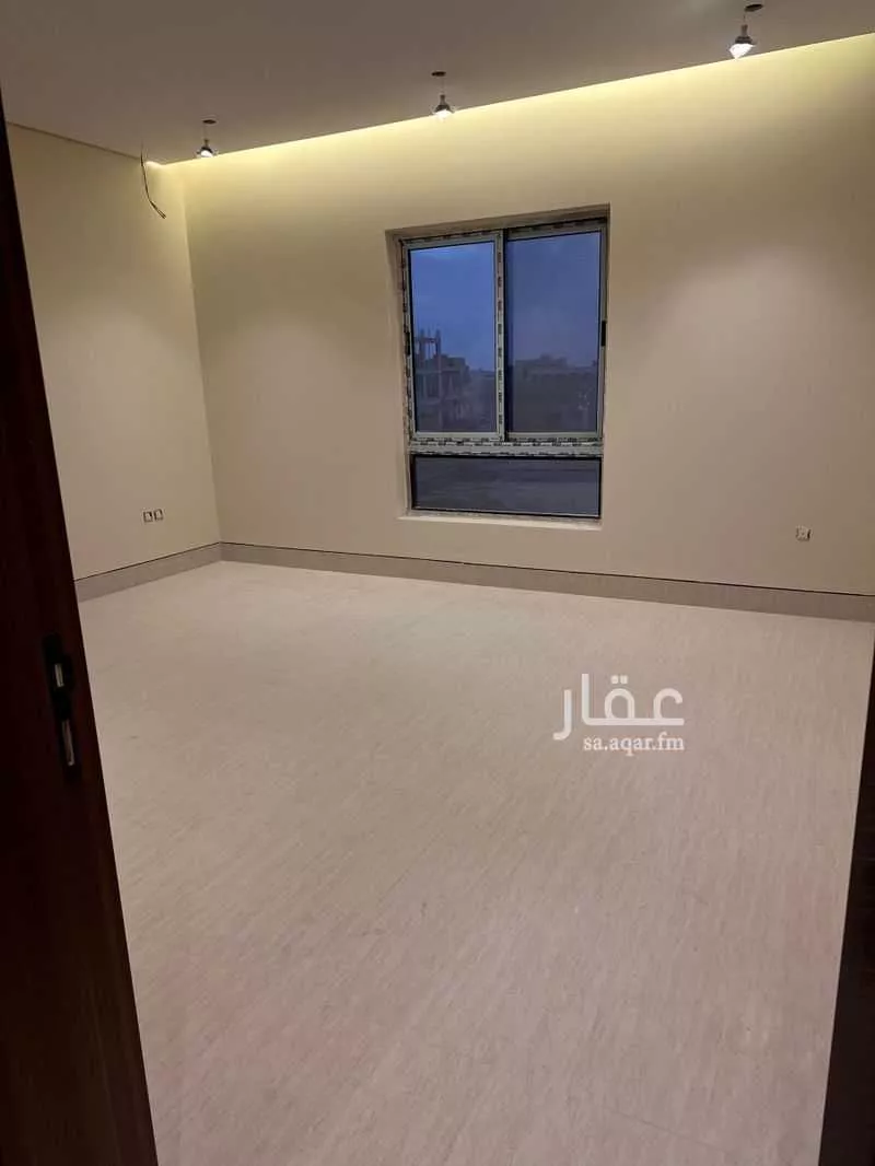 3 bedroom apartment in Az Zomorod 3