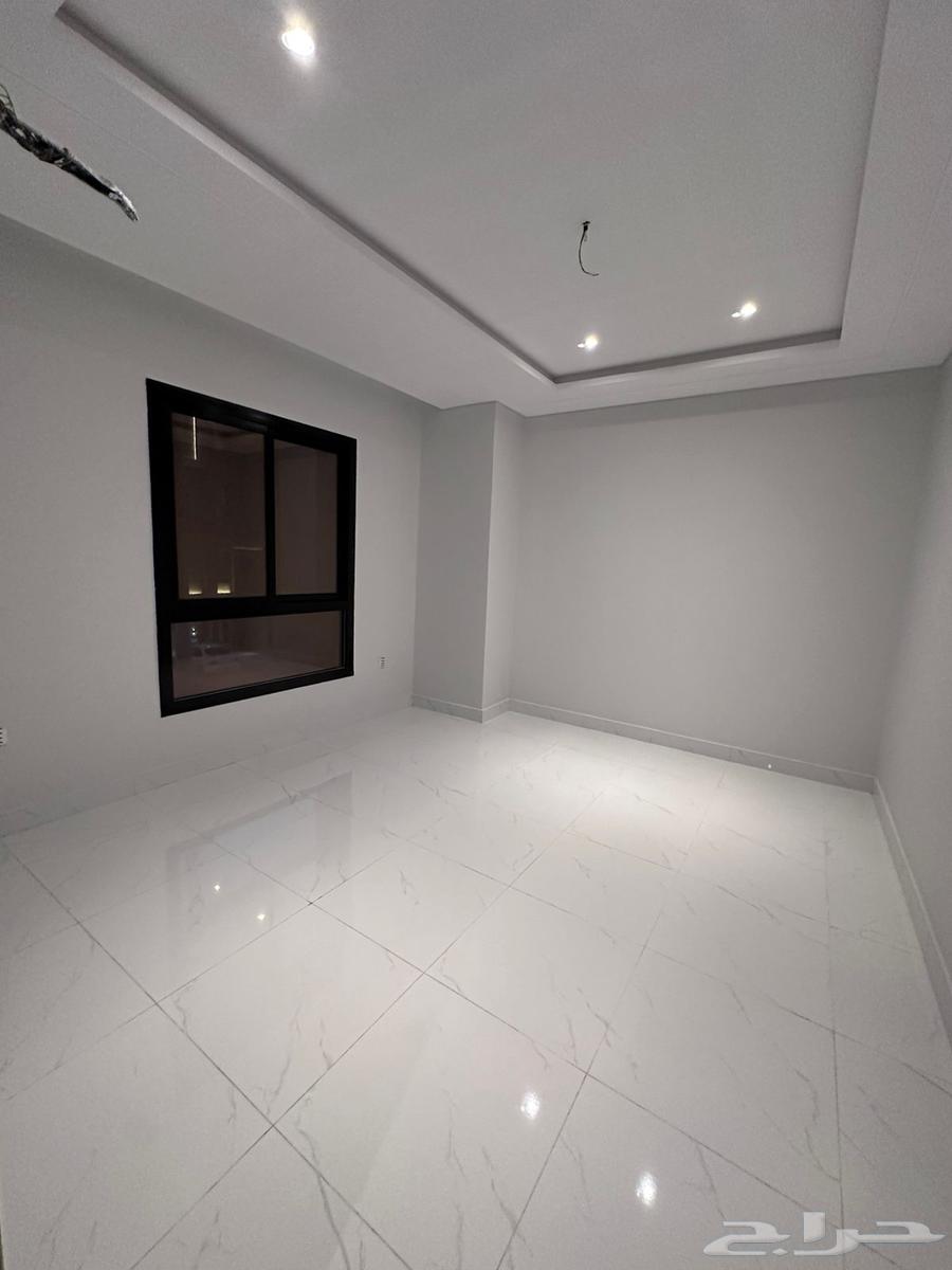 شقة 4 غرف في الصفا 11